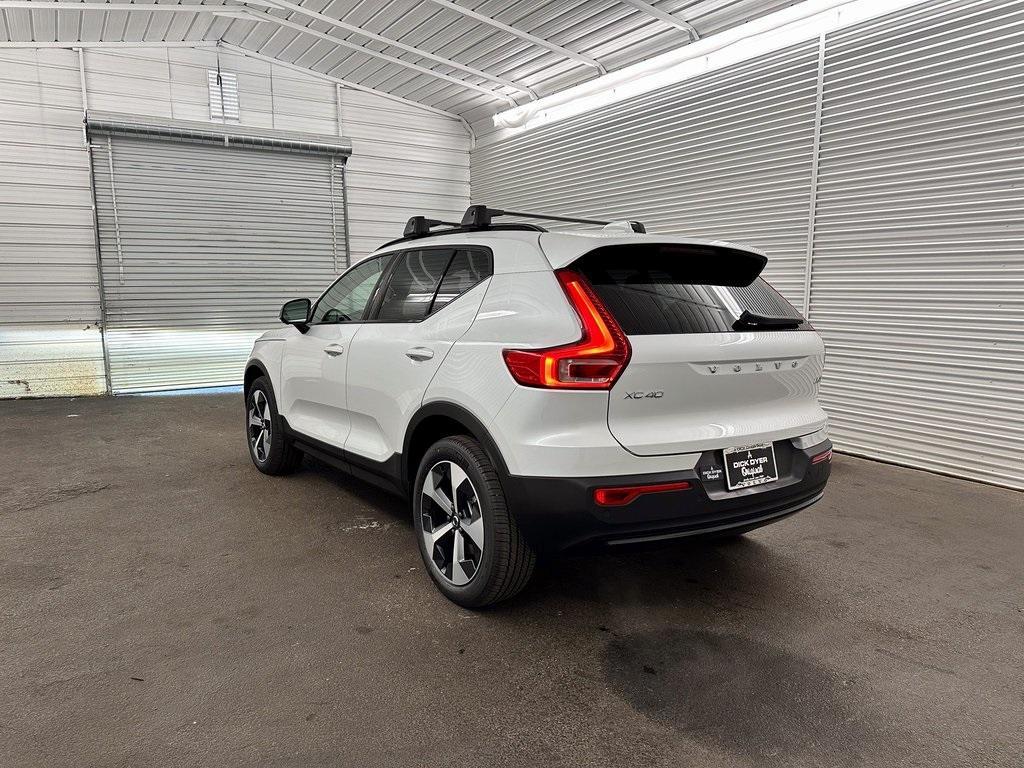 new 2025 Volvo XC40 car, priced at $48,225