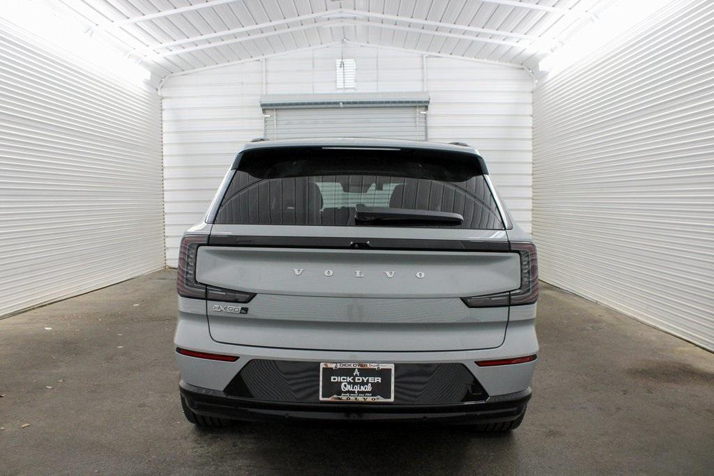 new 2025 Volvo EX90 car, priced at $85,640