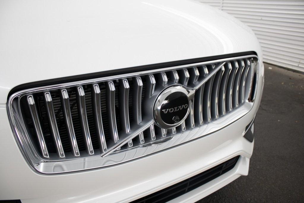 new 2025 Volvo XC90 car, priced at $81,335