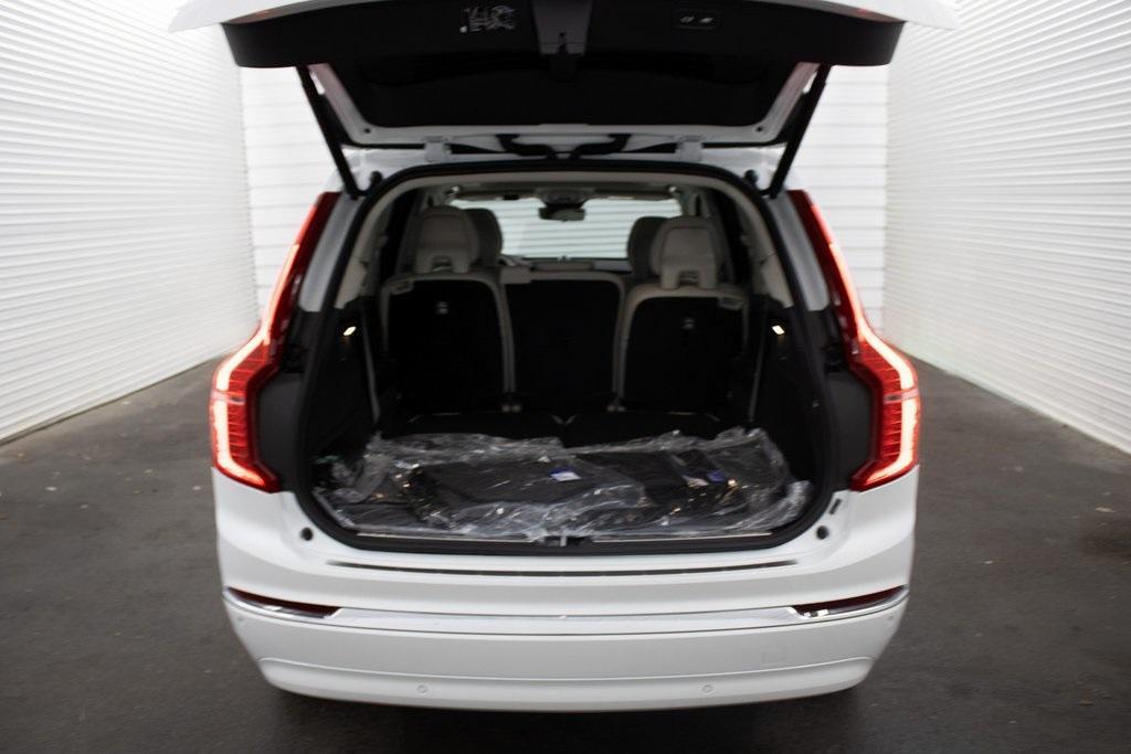 new 2025 Volvo XC90 car, priced at $81,335