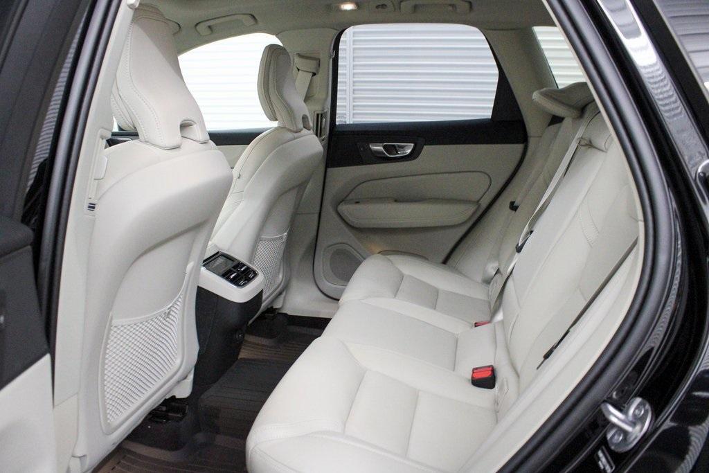 new 2025 Volvo XC60 car, priced at $61,335