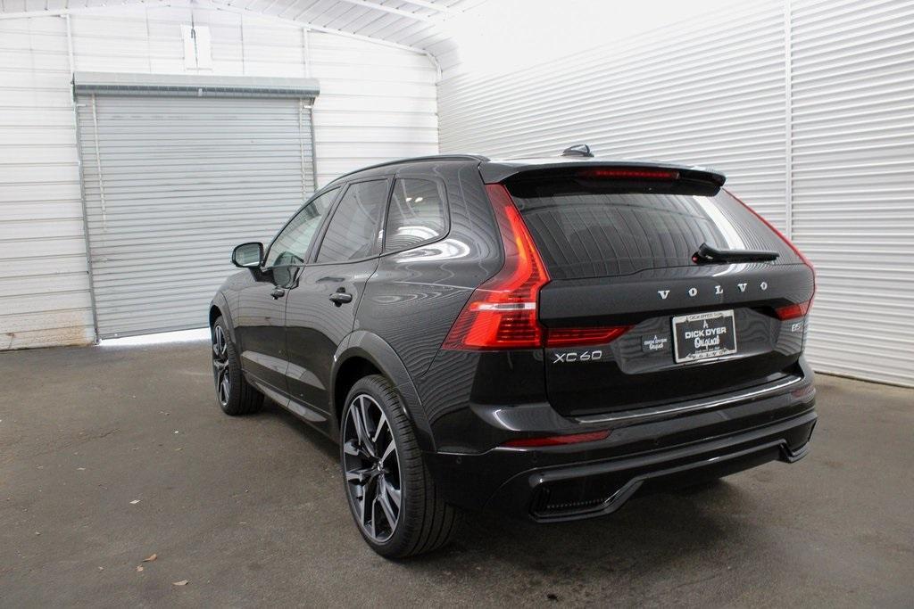 new 2025 Volvo XC60 car, priced at $61,335