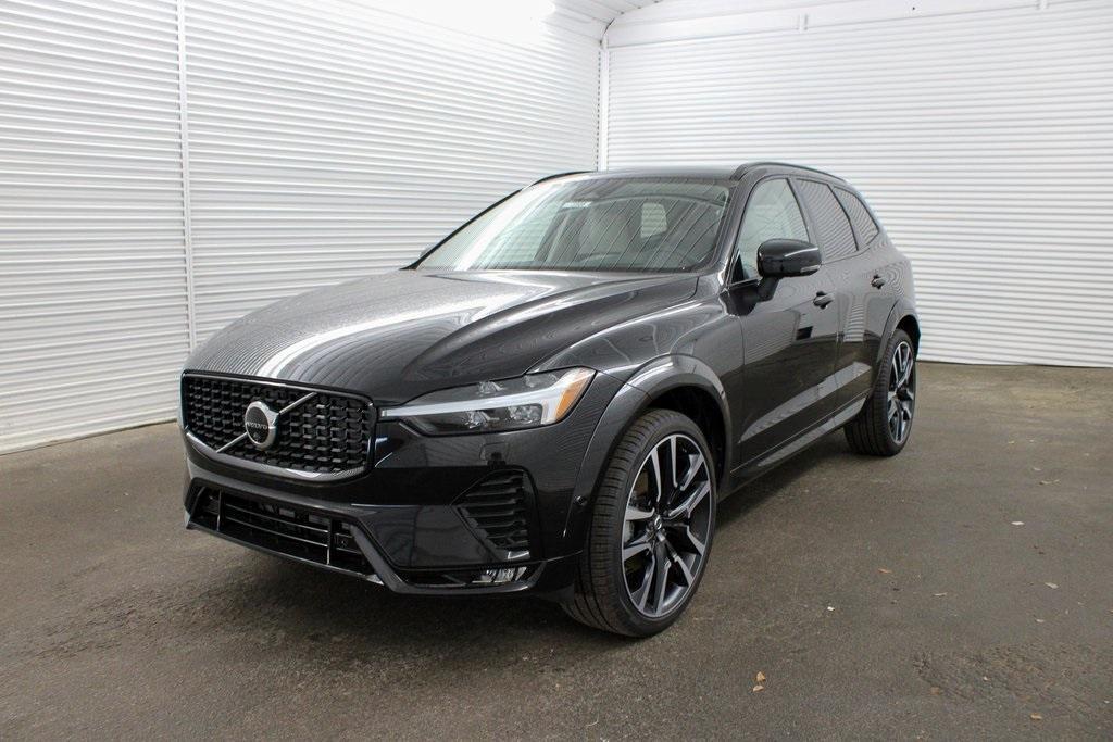new 2025 Volvo XC60 car, priced at $61,335