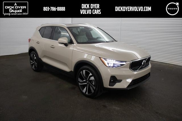 new 2025 Volvo XC40 car, priced at $51,765