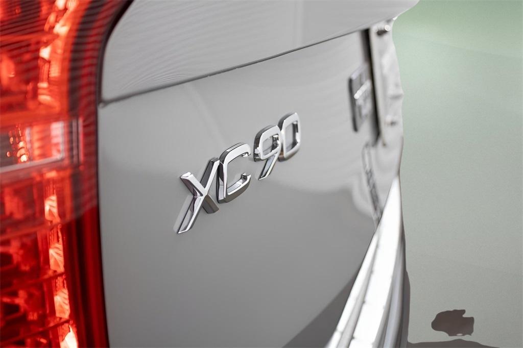 new 2025 Volvo XC90 Plug-In Hybrid car, priced at $76,765