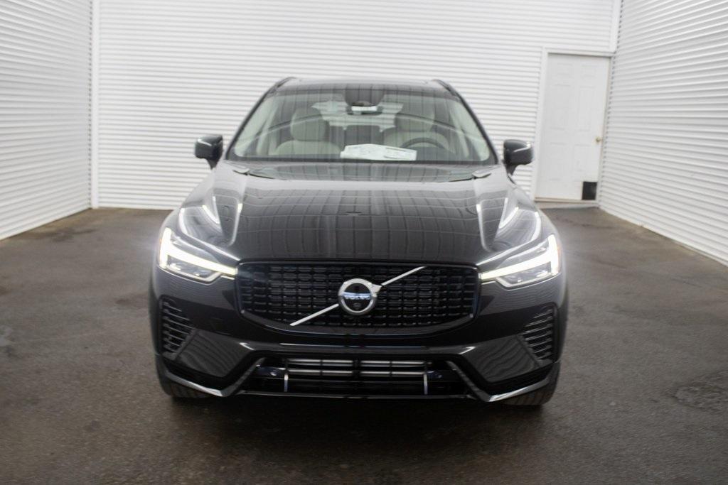 new 2025 Volvo XC60 Plug-In Hybrid car, priced at $66,235