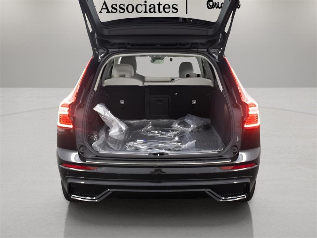 new 2025 Volvo XC60 Plug-In Hybrid car, priced at $66,235