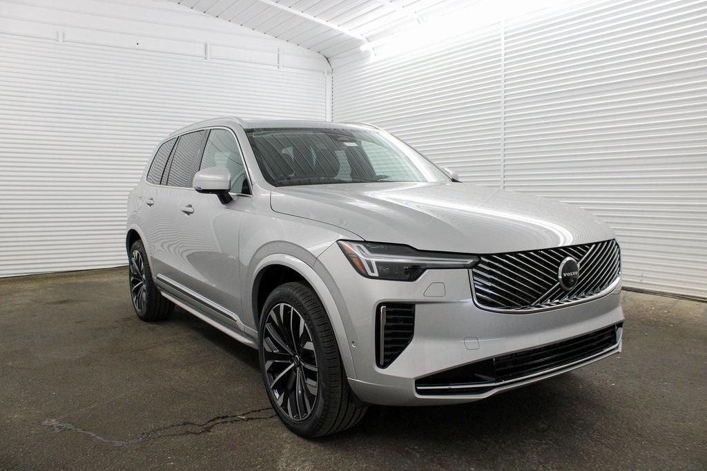 new 2025 Volvo XC90 car, priced at $75,005