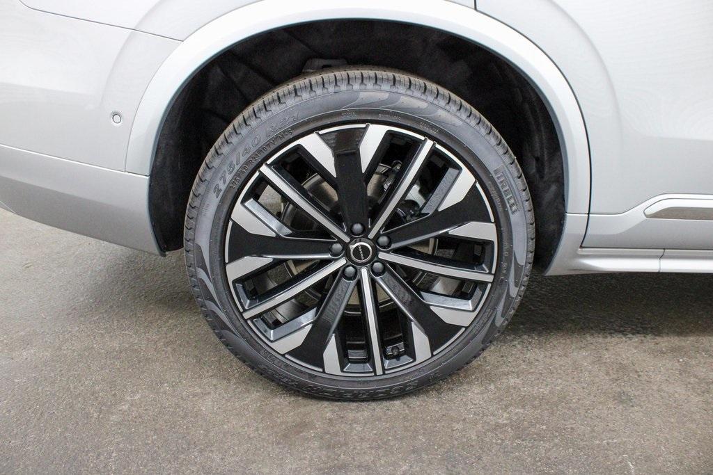 new 2025 Volvo XC90 car, priced at $75,005