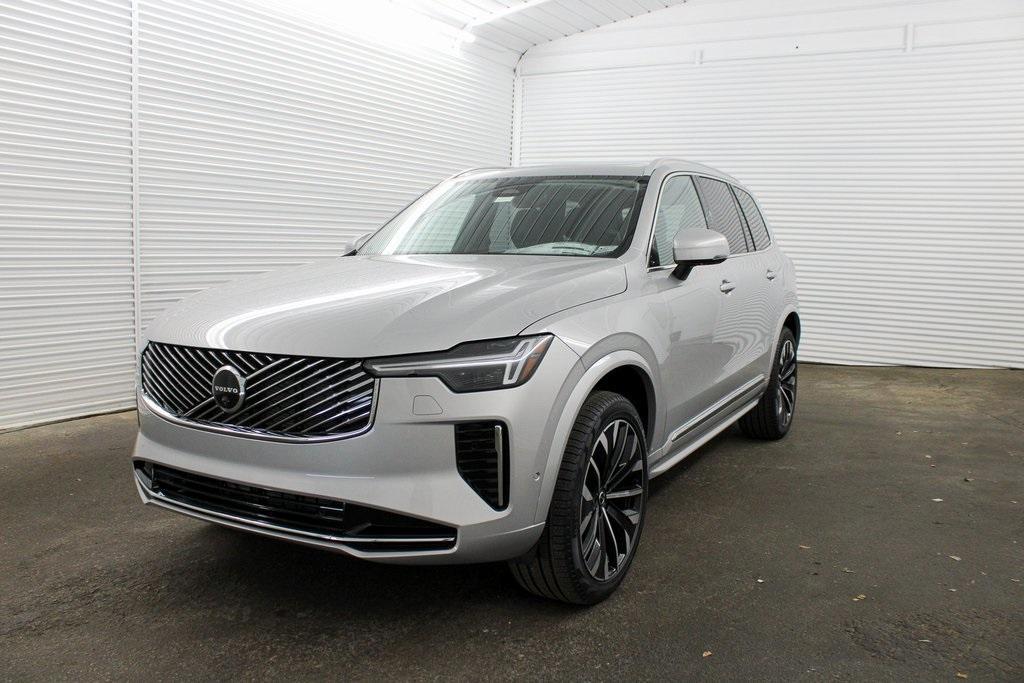 new 2025 Volvo XC90 car, priced at $75,005