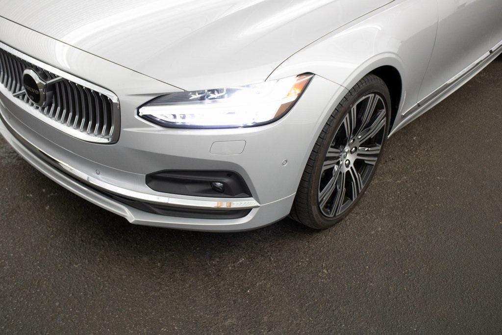 new 2023 Volvo S90 car, priced at $61,180