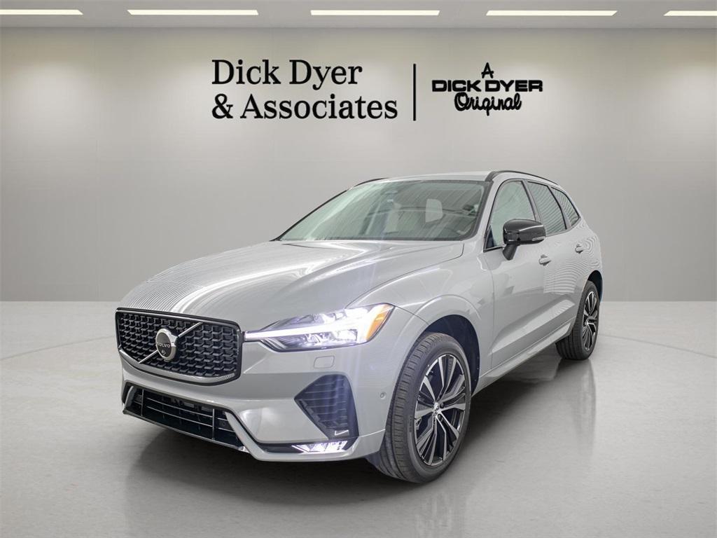 new 2025 Volvo XC60 car, priced at $55,335