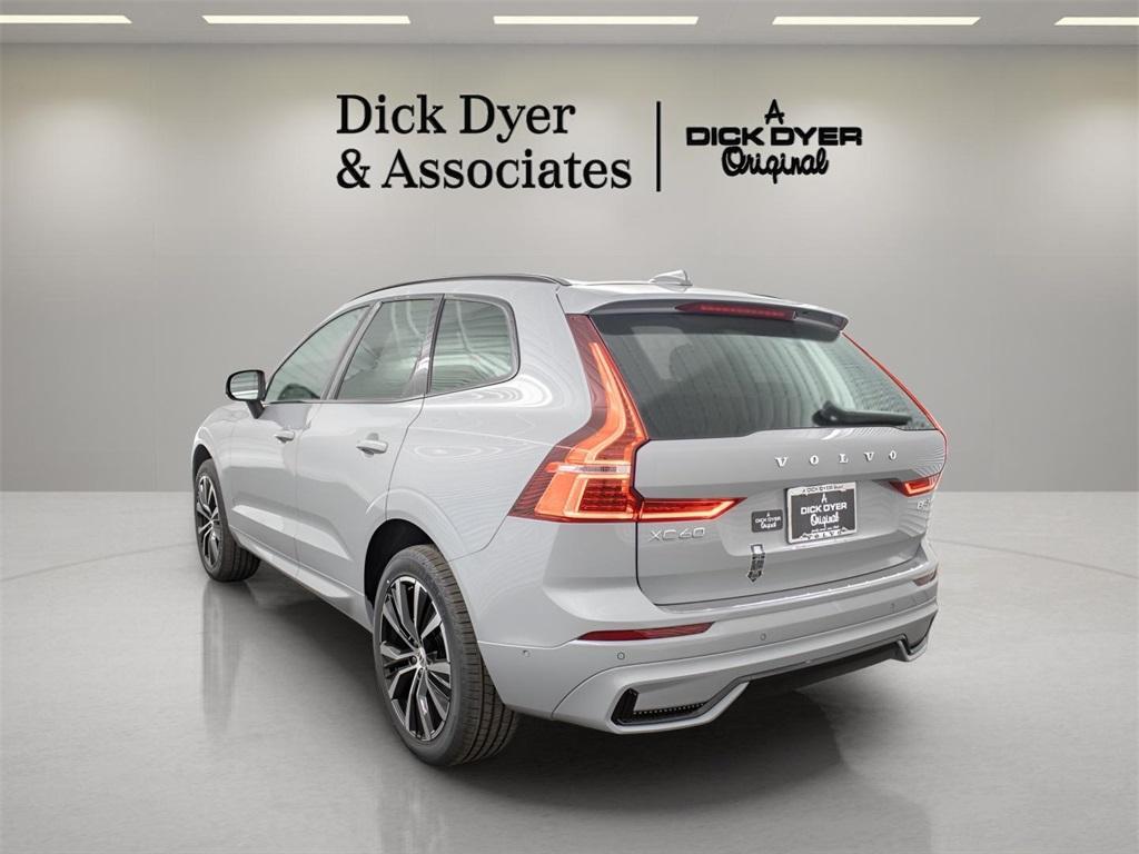 new 2025 Volvo XC60 car, priced at $55,335