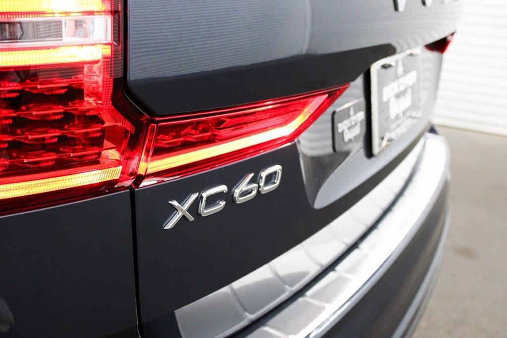 new 2025 Volvo XC60 car, priced at $59,910