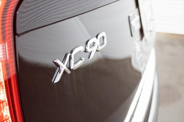 new 2025 Volvo XC90 Plug-In Hybrid car, priced at $75,965