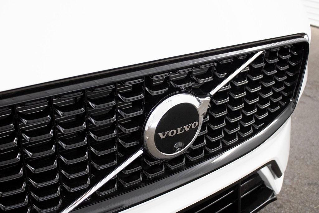 new 2025 Volvo XC60 Plug-In Hybrid car, priced at $71,750