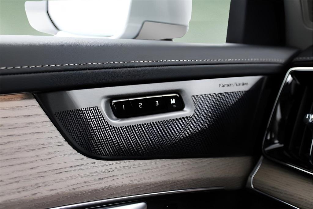 new 2025 Volvo XC90 Plug-In Hybrid car, priced at $81,015