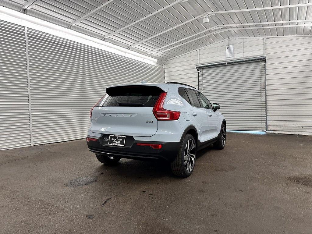 new 2025 Volvo XC40 car, priced at $49,790