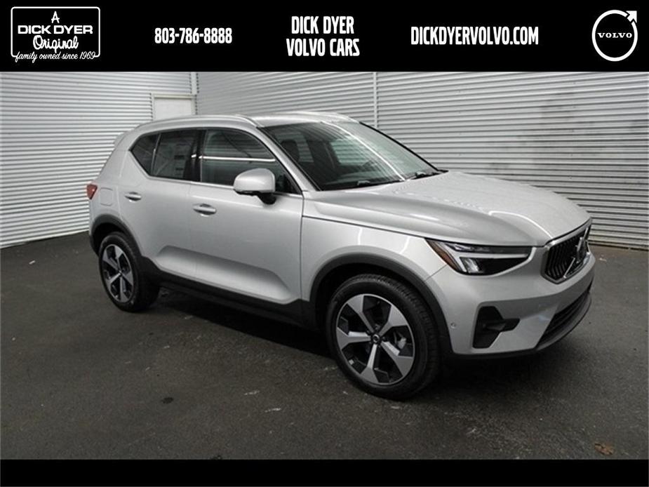 new 2023 Volvo XC40 car, priced at $51,180