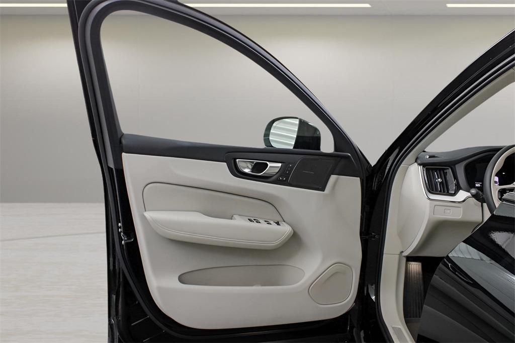 new 2026 Volvo XC60 car, priced at $67,050
