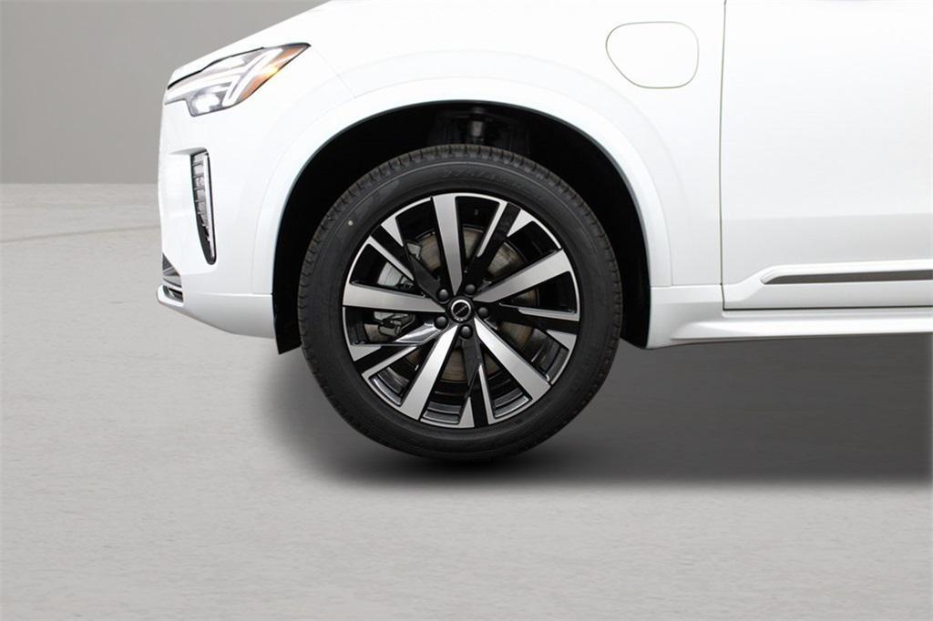 new 2025 Volvo XC90 Plug-In Hybrid car, priced at $74,985
