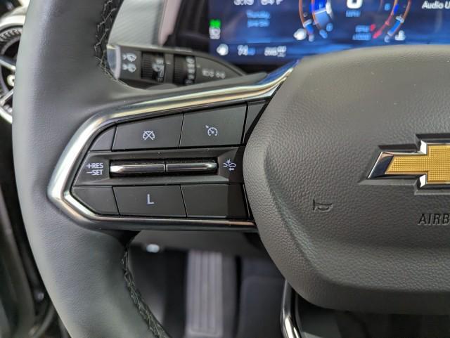 used 2025 Chevrolet Equinox car, priced at $32,998