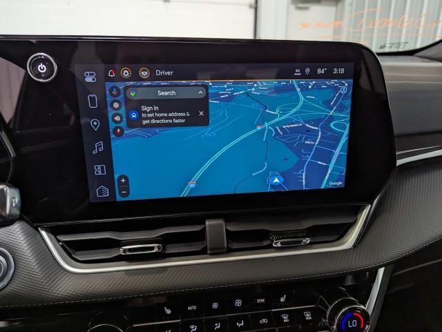 used 2025 Chevrolet Equinox car, priced at $32,998