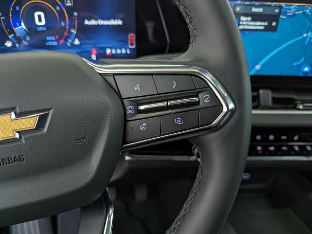 used 2025 Chevrolet Equinox car, priced at $32,998