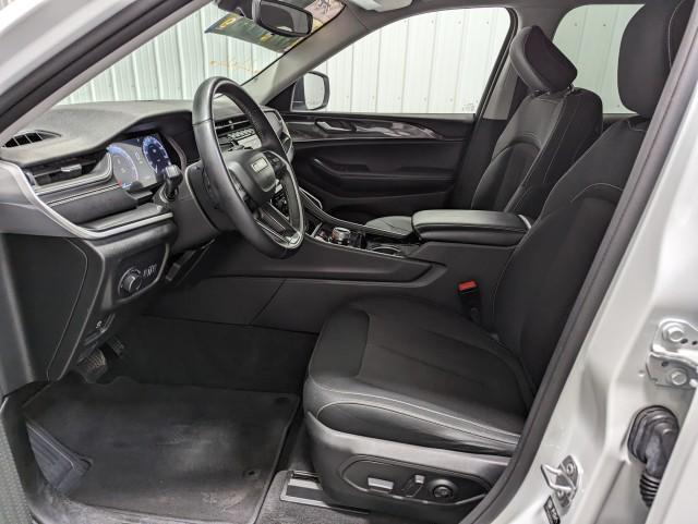 used 2022 Jeep Grand Cherokee L car, priced at $30,998