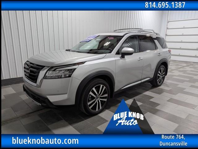 used 2024 Nissan Pathfinder car, priced at $40,498