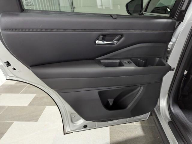 used 2024 Nissan Pathfinder car, priced at $40,498