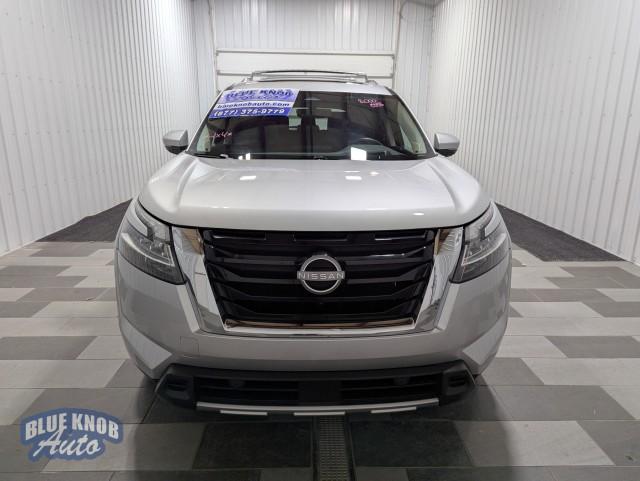 used 2024 Nissan Pathfinder car, priced at $40,498