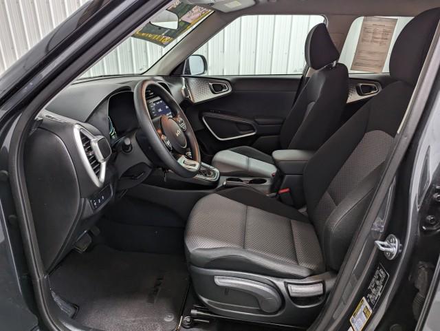 used 2024 Kia Soul car, priced at $17,998
