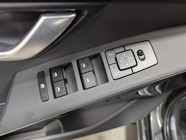 used 2025 Kia Niro EV car, priced at $27,498