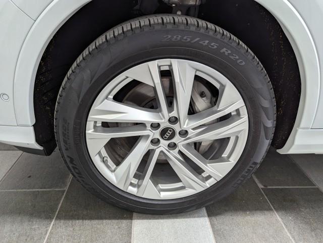 used 2022 Audi Q7 car, priced at $40,498