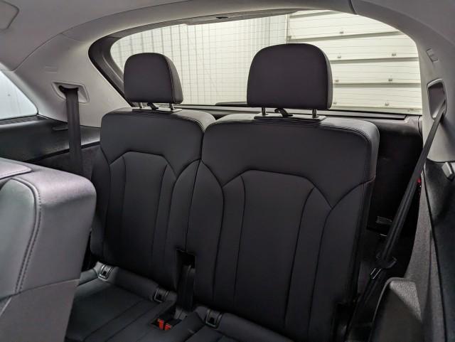 used 2022 Audi Q7 car, priced at $40,498