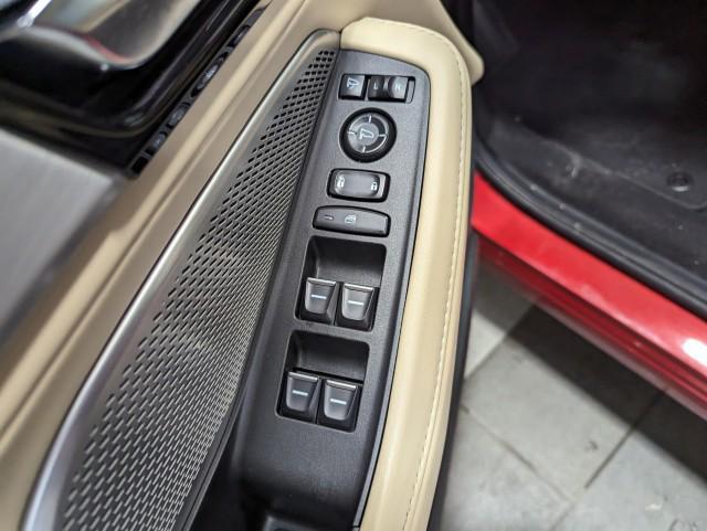 used 2022 Acura MDX car, priced at $37,998