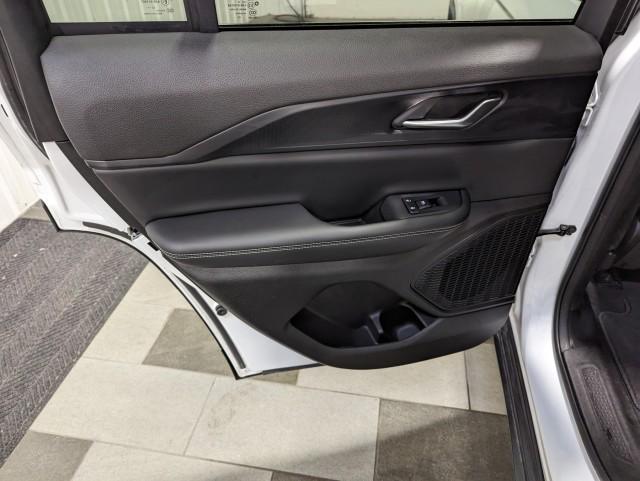 used 2023 Jeep Grand Cherokee car, priced at $33,998
