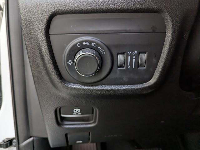 used 2023 Jeep Grand Cherokee car, priced at $33,998