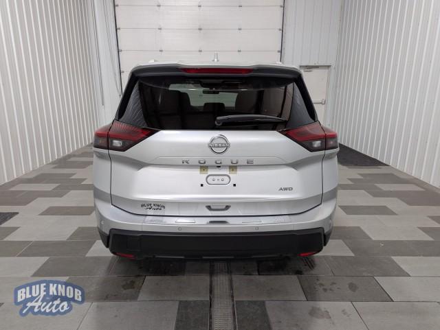 used 2025 Nissan Rogue car, priced at $28,998