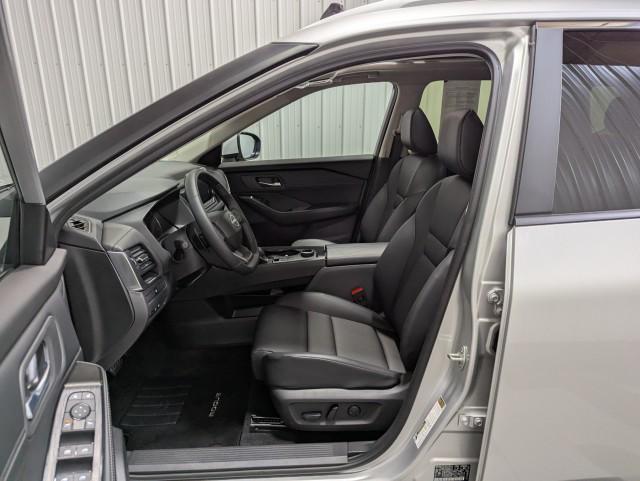 used 2025 Nissan Rogue car, priced at $28,998