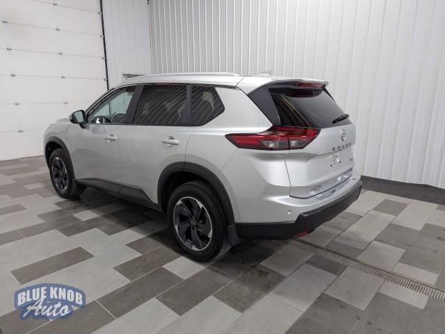 used 2025 Nissan Rogue car, priced at $28,998
