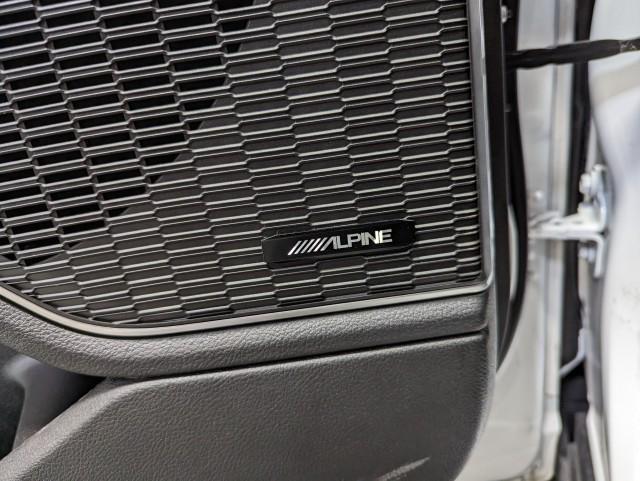 used 2022 Jeep Grand Cherokee car, priced at $32,998