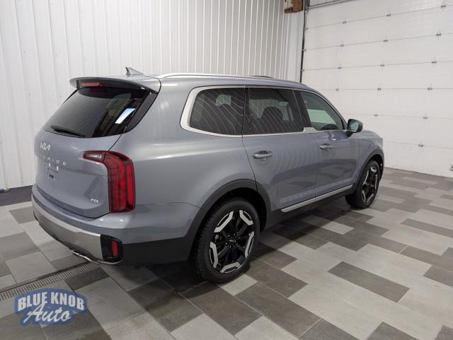 used 2025 Kia Telluride car, priced at $37,998
