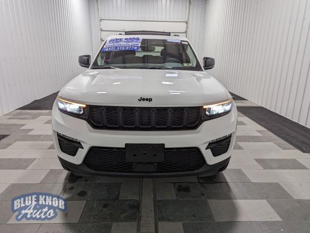 used 2023 Jeep Grand Cherokee car, priced at $35,498