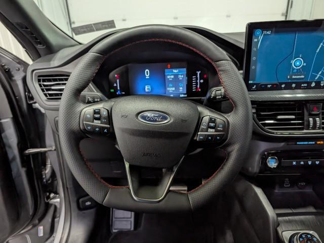 used 2024 Ford Escape car, priced at $26,998
