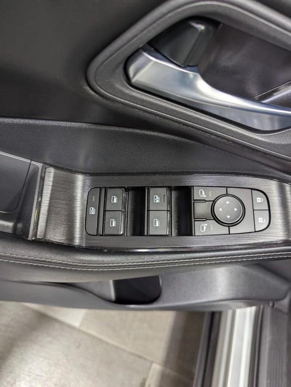 used 2024 Nissan Rogue car, priced at $25,998
