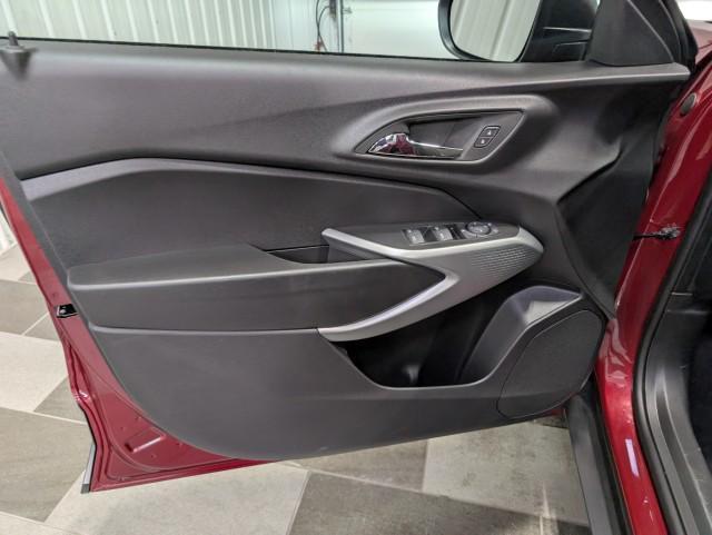 used 2025 Chevrolet Trax car, priced at $21,498