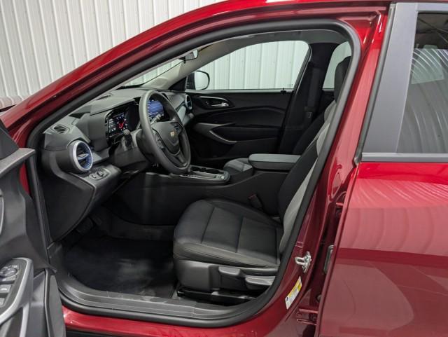 used 2025 Chevrolet Trax car, priced at $21,498