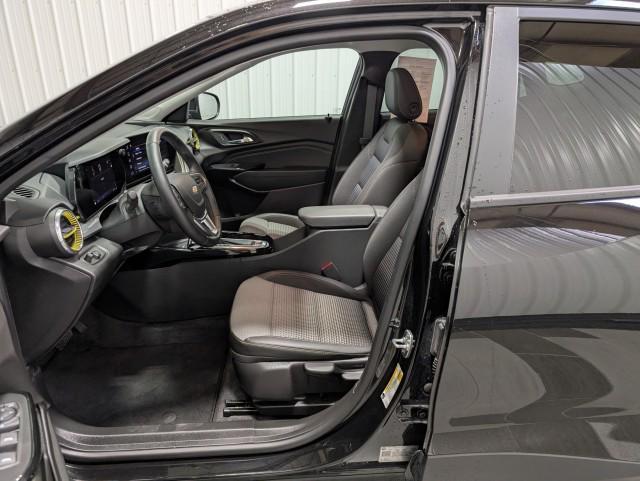 used 2025 Chevrolet Trax car, priced at $23,498